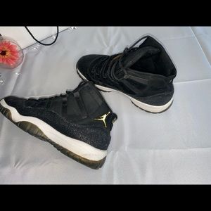 Jordan Retro 11 Heiress Black Stingray